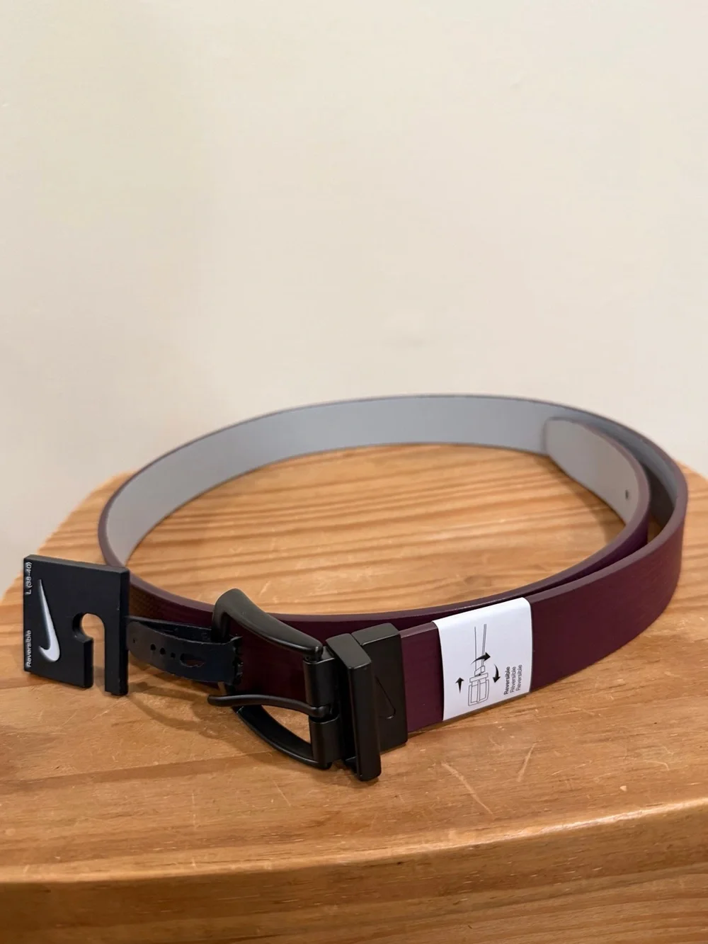 NWT Nike Reversible Synthetic Leather Belt